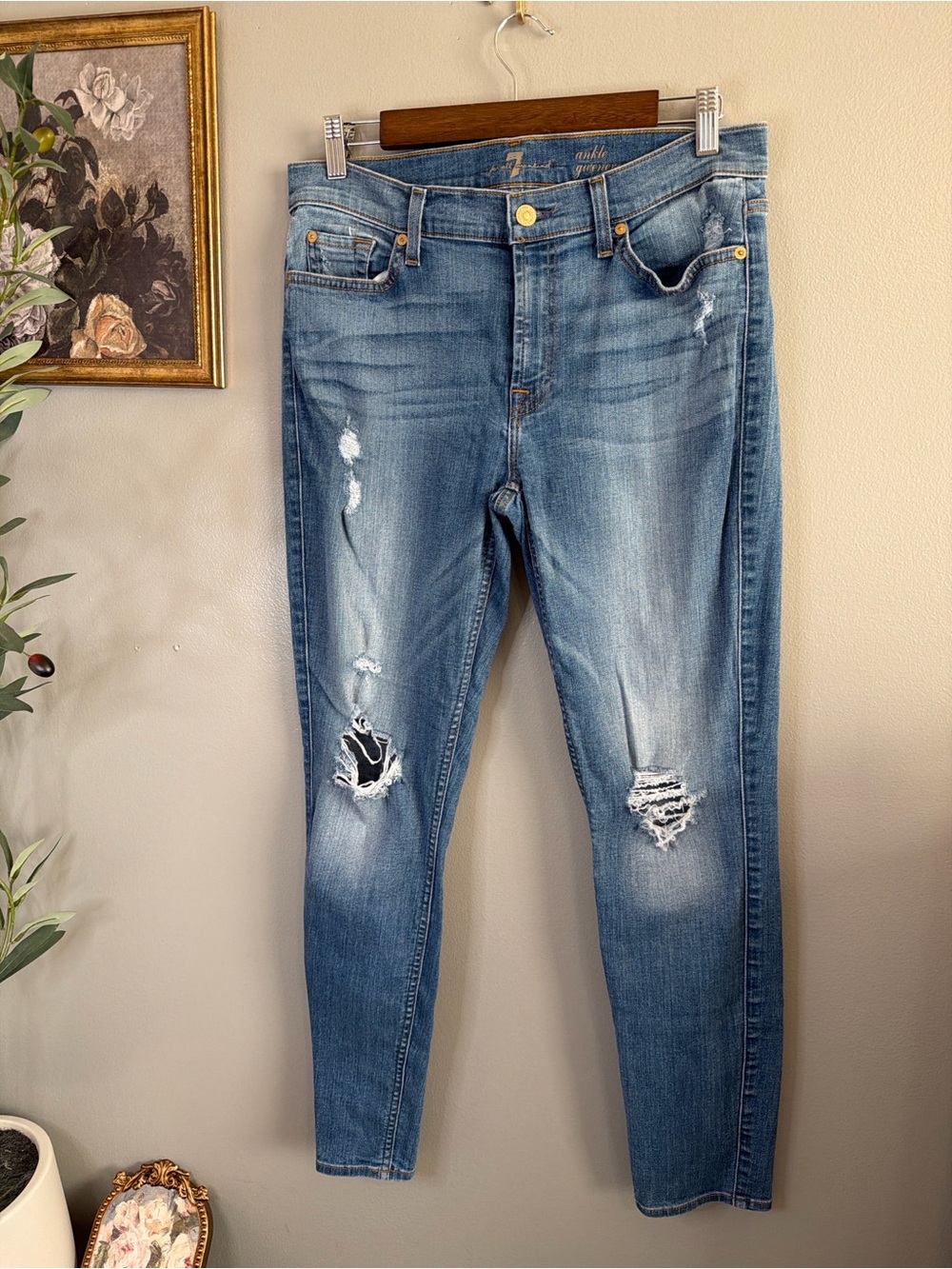 7 For All Mankind Gwenevere Ankle Skinny Jeans Distressed Stretch Denim Size 31 - Picture 4 of 8